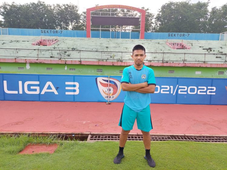 Tokoh Inspiratif Edisi Maret: Firdaus Umar, Sang Pengadil yang Meretas Asa Menjadi Wasit Profesional